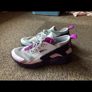 Nike Air Haurache Size 7.5